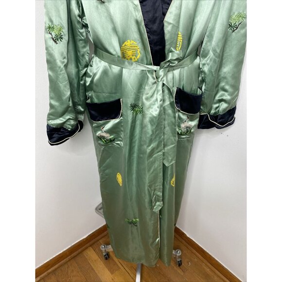 Vintage 100% Silk Kimono Robe Light Green Black XXL Embroidered Bird Floral Leaf - Picture 3 of 16